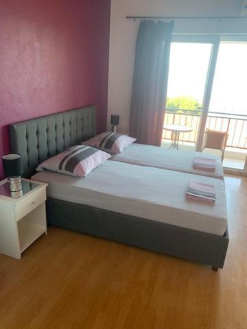 Panorama Sea View Apartment H Omiš Zewnętrze zdjęcie